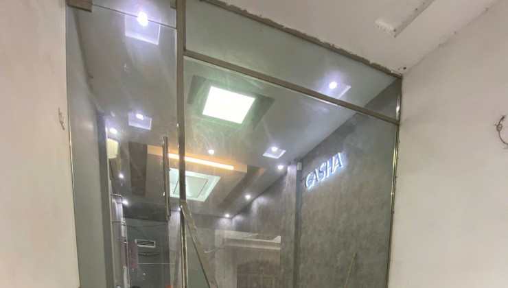 Cho thuê MBKD  mặt phố Đông Các - Đống Đa - 90m - 2 tầng - 28 triệu làm  showroom, spa, quần áo